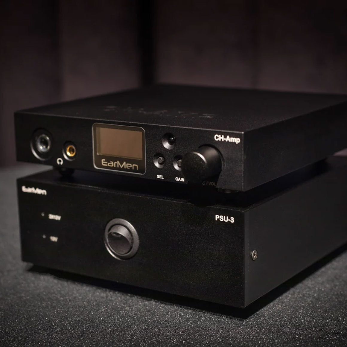 Headphone-Zone-EarMen-CH-Amp