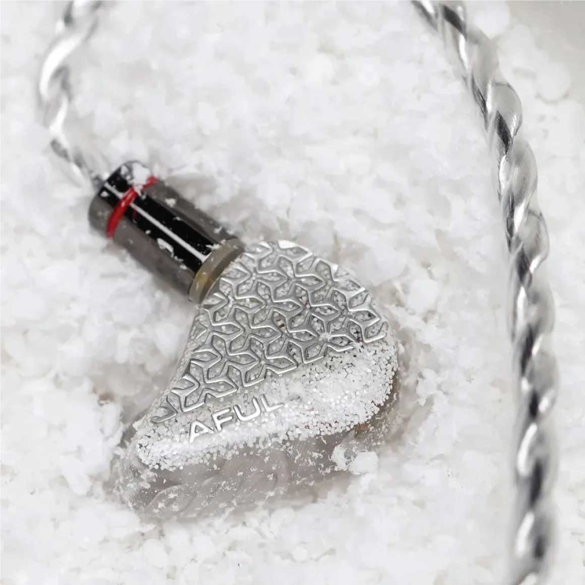 #Plug_3.5mm