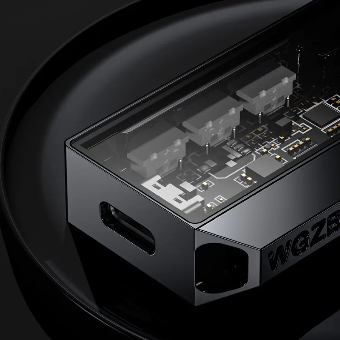 Headphone-Zone-BLON-V1-black-Lightning