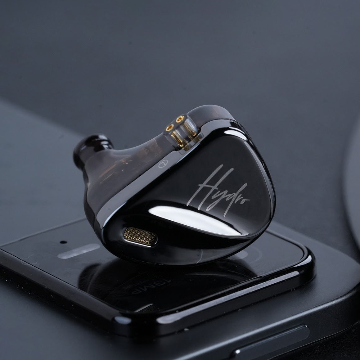 Headphone-Zone-CCA-Hydro-Silver-Blue-Mixed-Cable