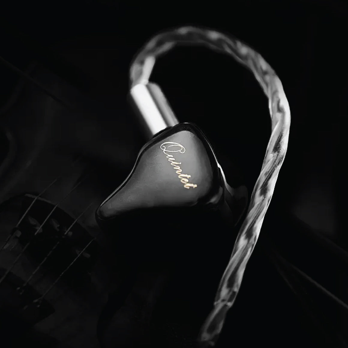 Headphone-Zone-Colorfly-Quintet