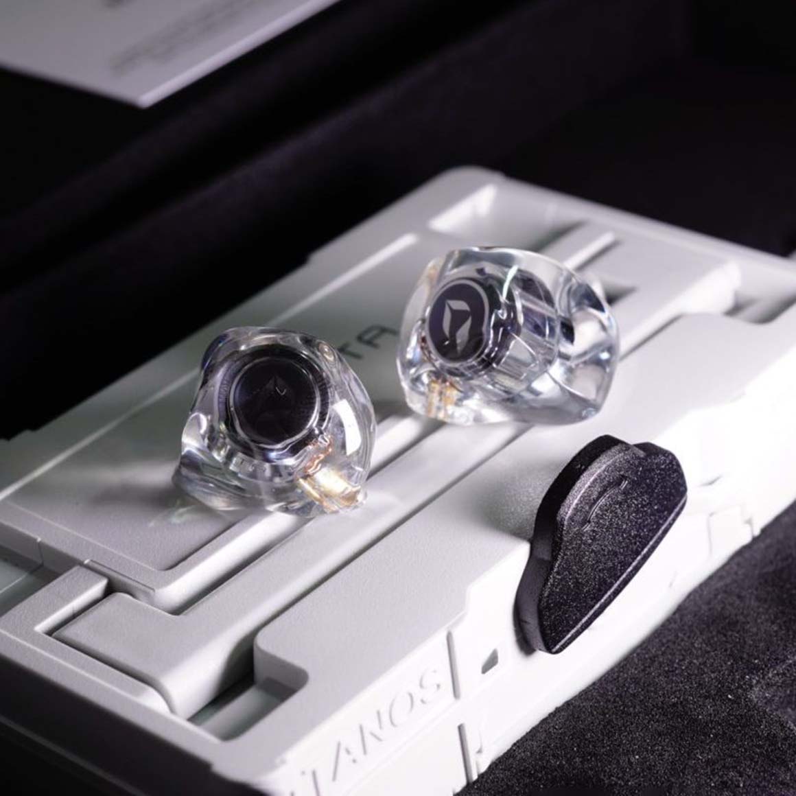 Headphone-Zone-DITA-Audio-Project-M