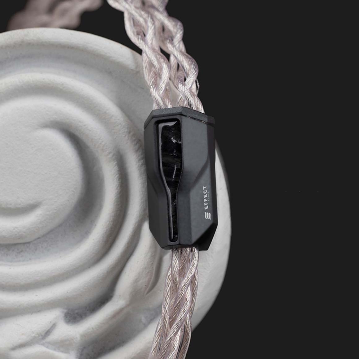 Headphone-Zone-Effect-Audio-Cadmus-S-II