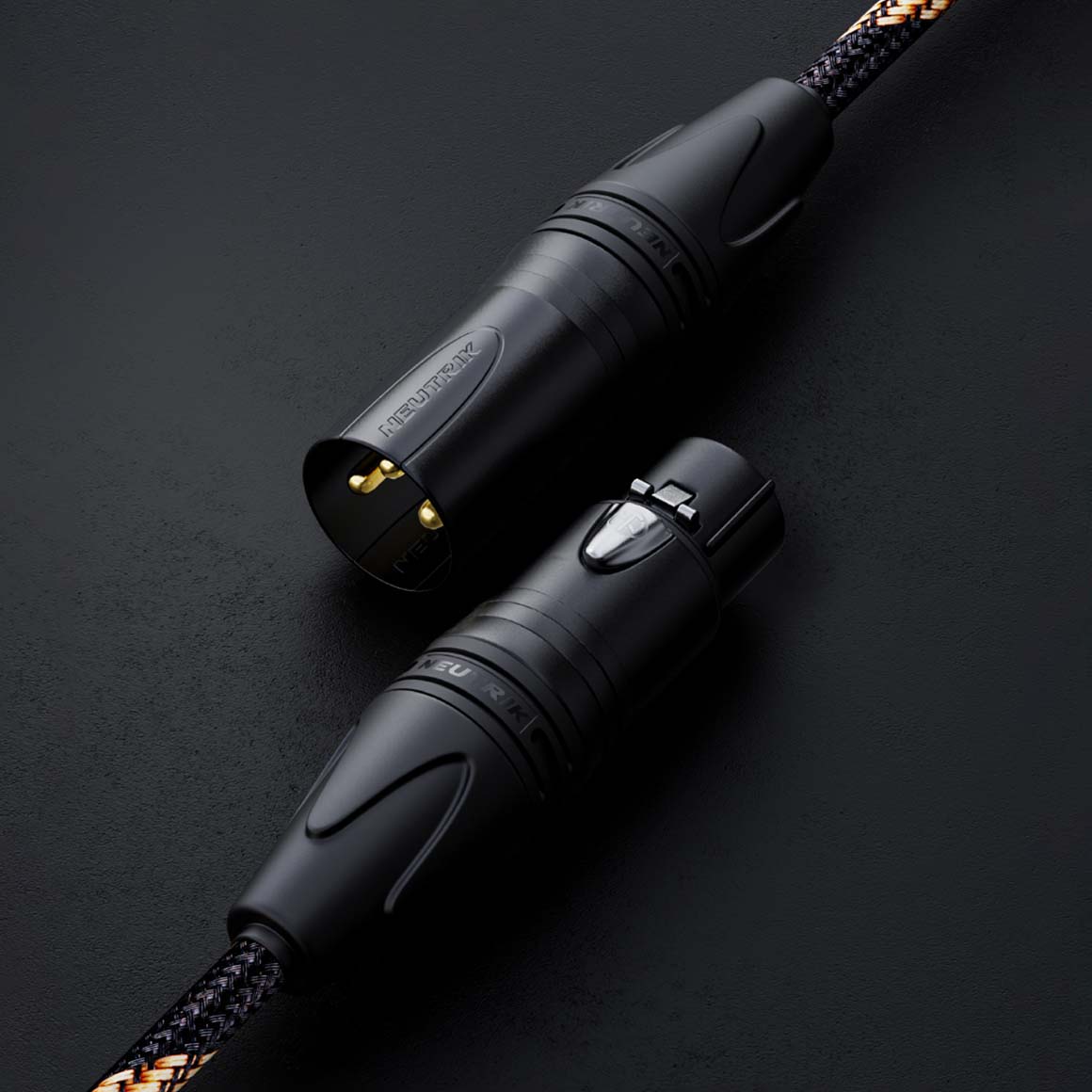 Headphone-Zone-FiiO-LX-XLR4L