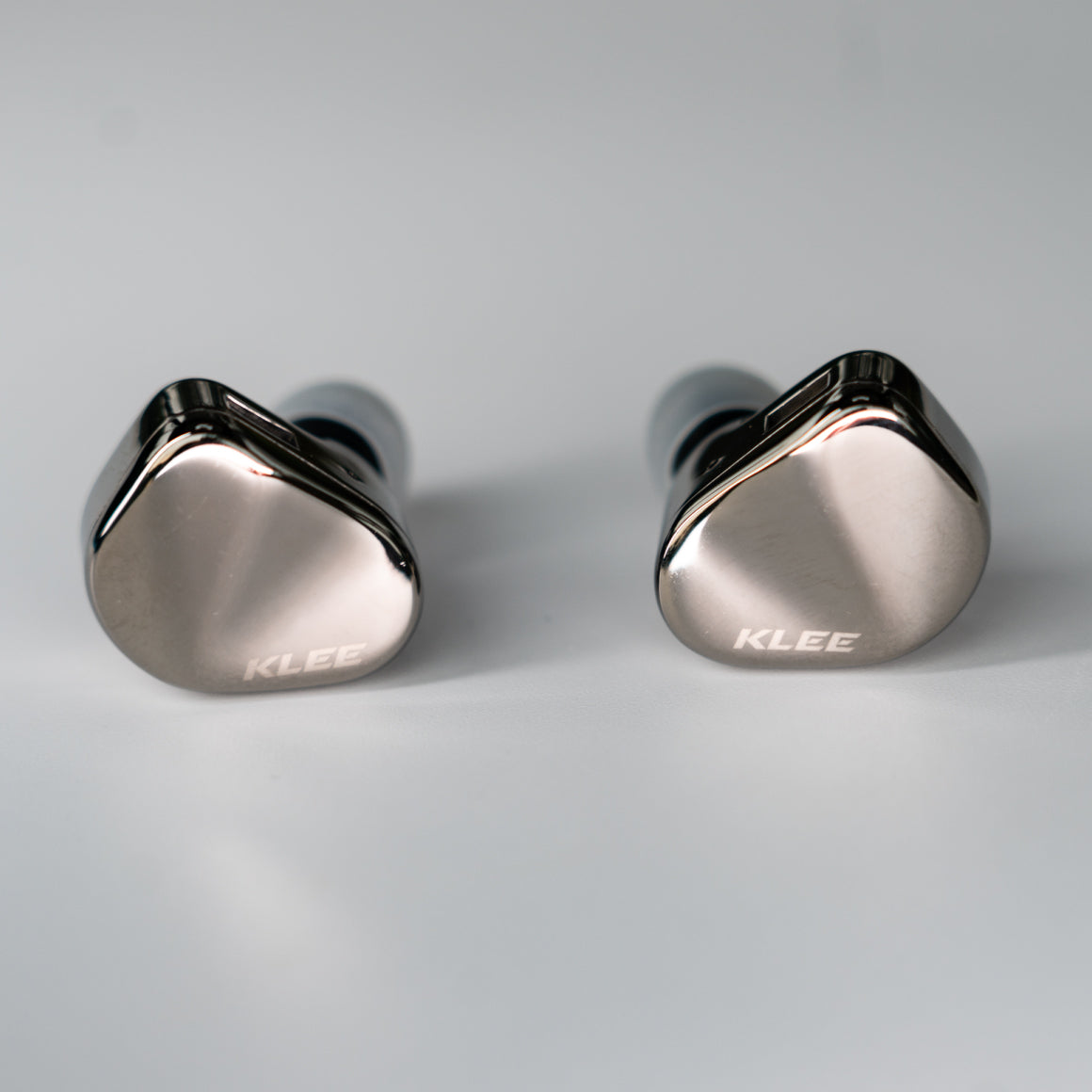 #Color_silver