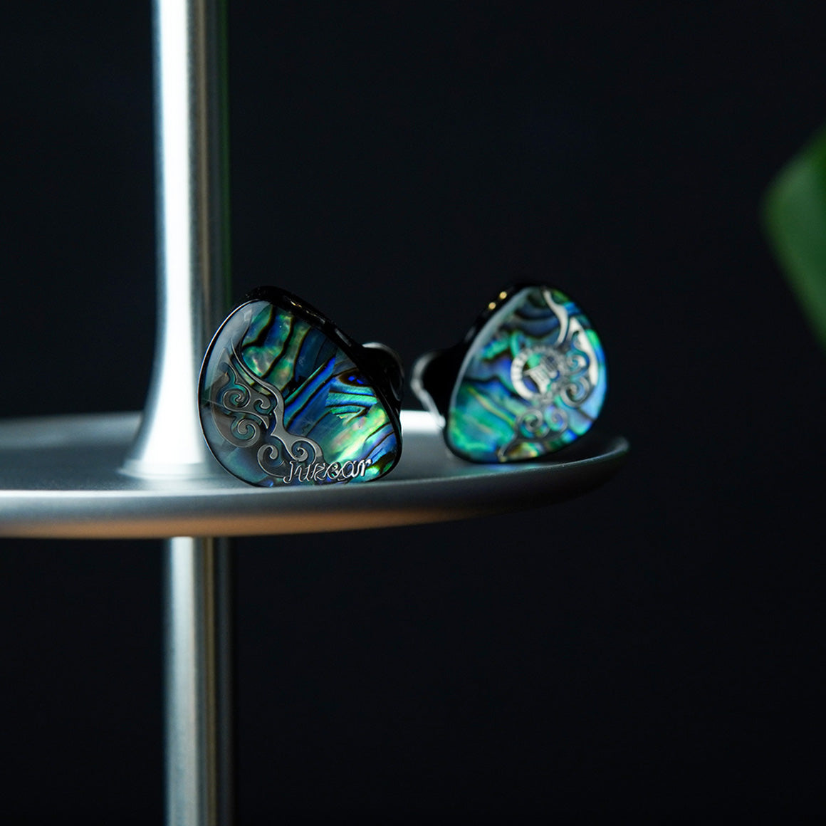 #Plug Type_4.4mm