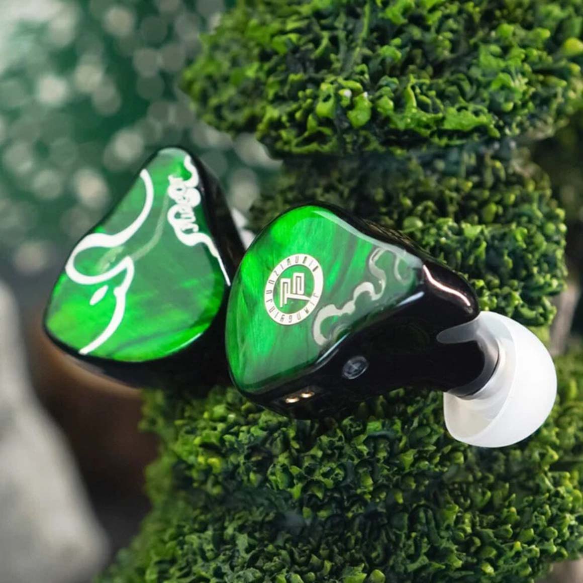 #Color_Jade Green