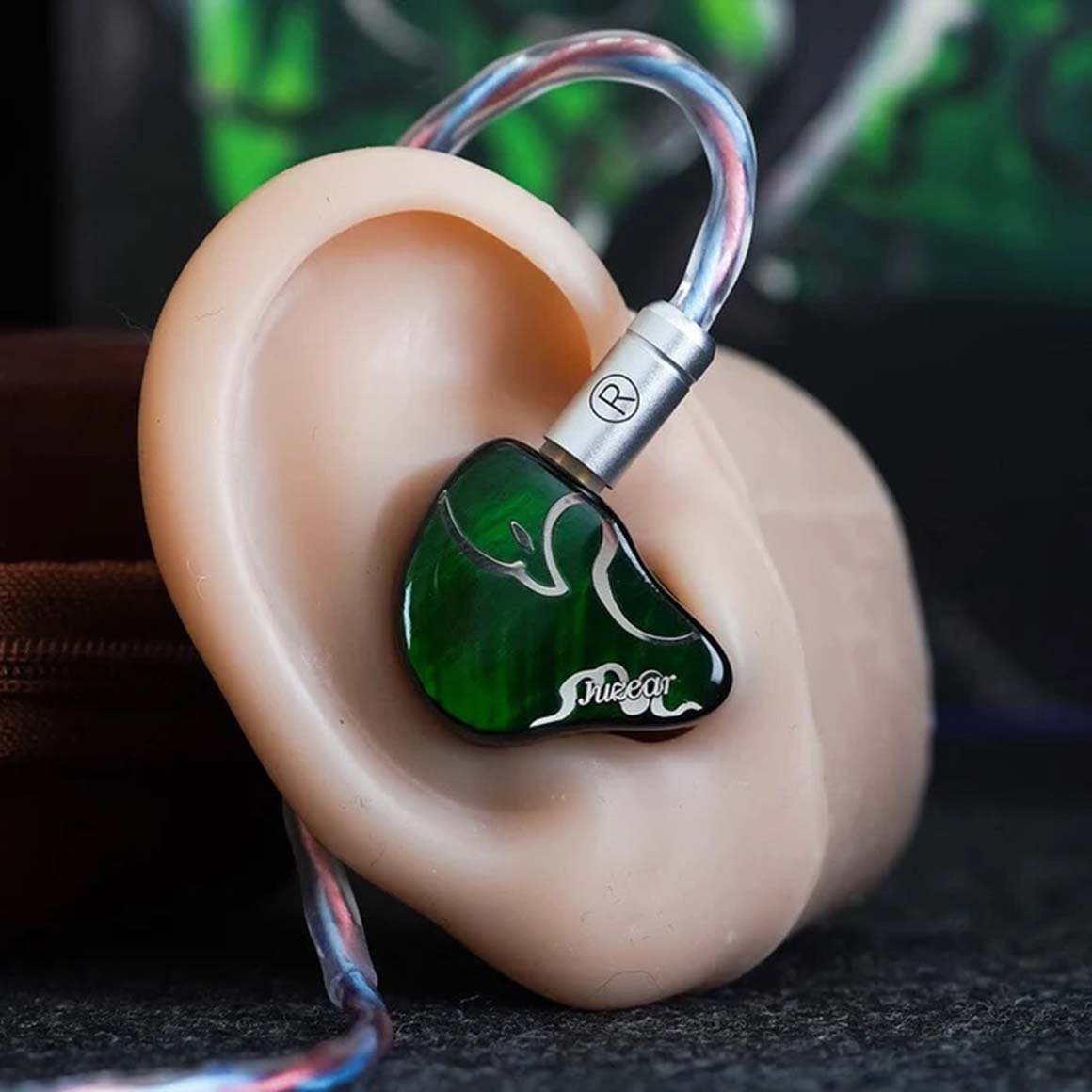 #Color_Jade Green