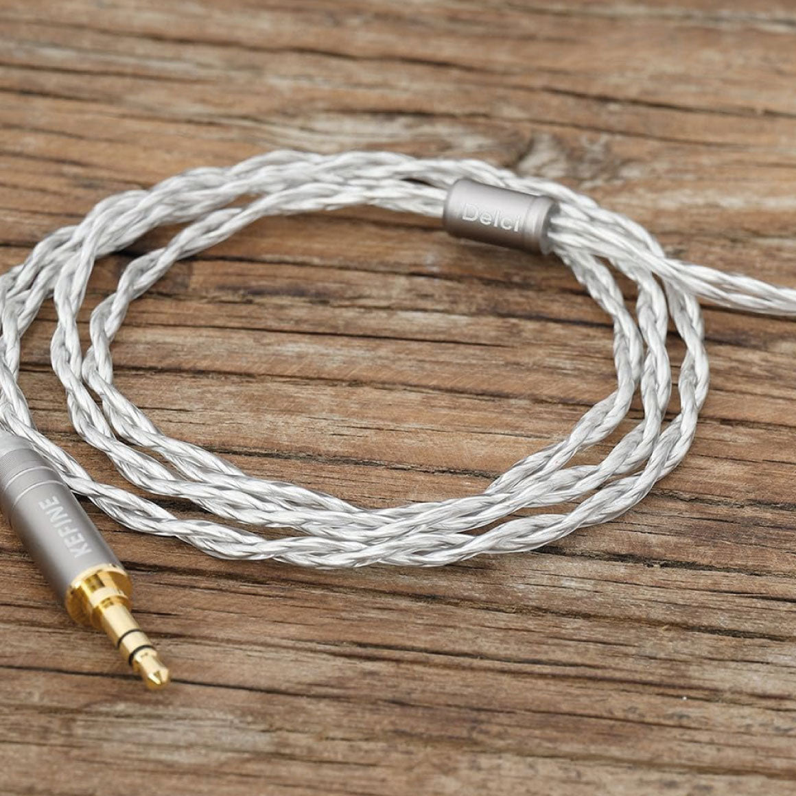 #Plug_3.5mm