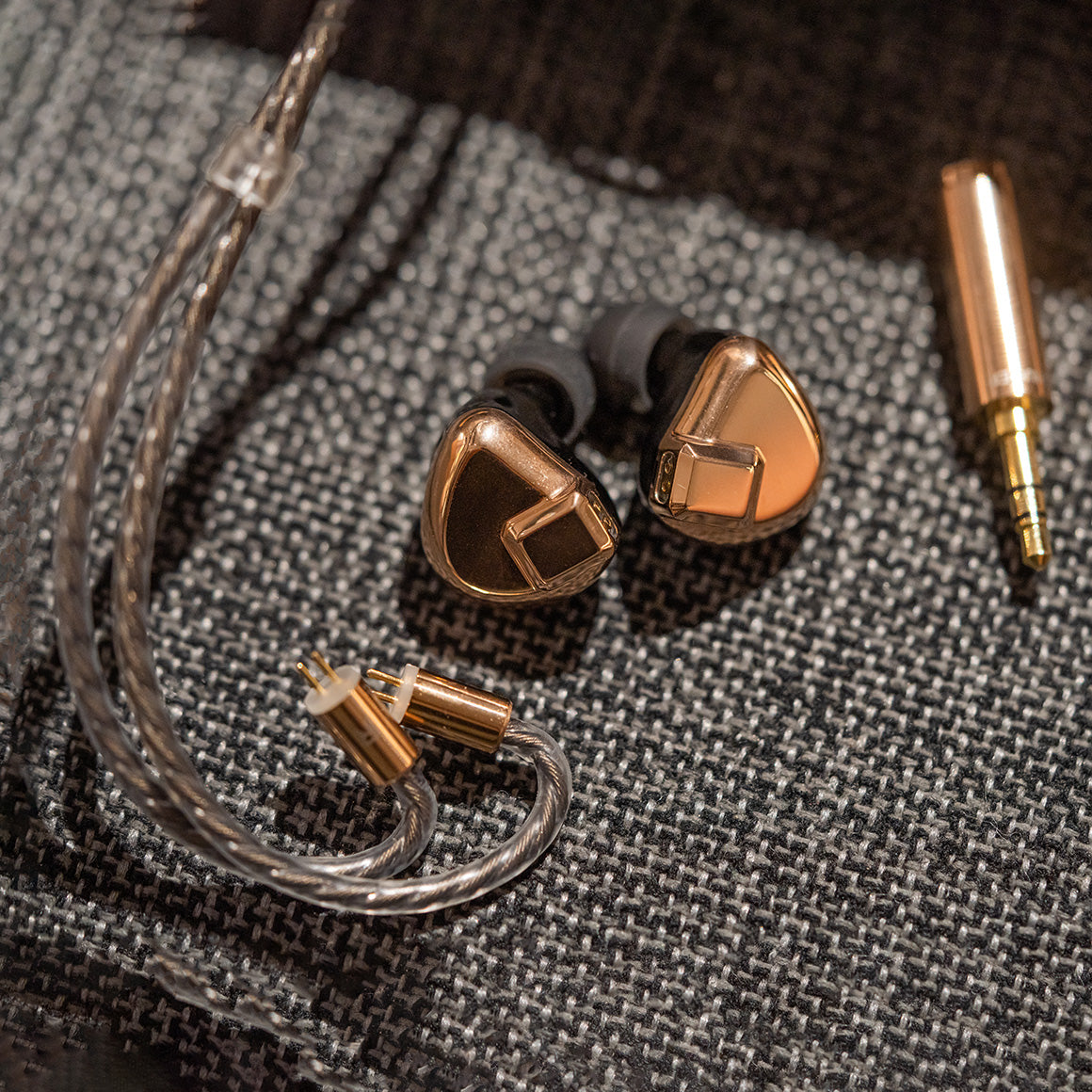 Headphone-Zone-Letshuoer-S12-2024-Edition