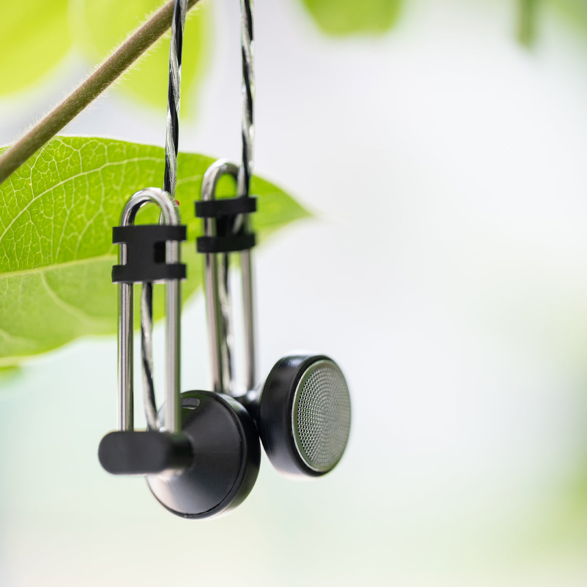 Headphone-Zone-Moondrop-U-2
