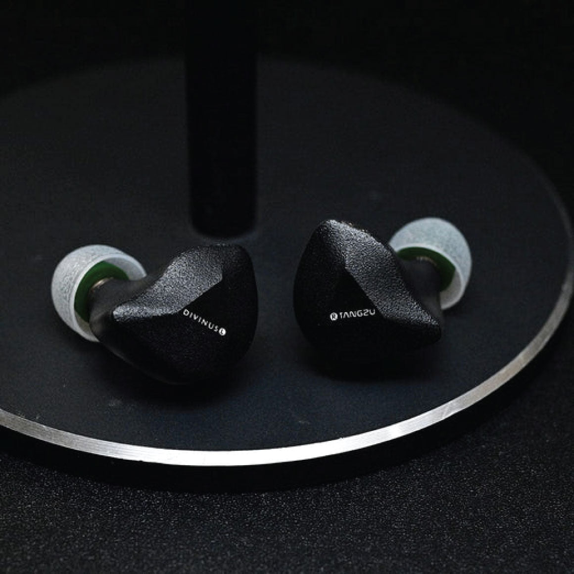 #Plug Type_3.5mm