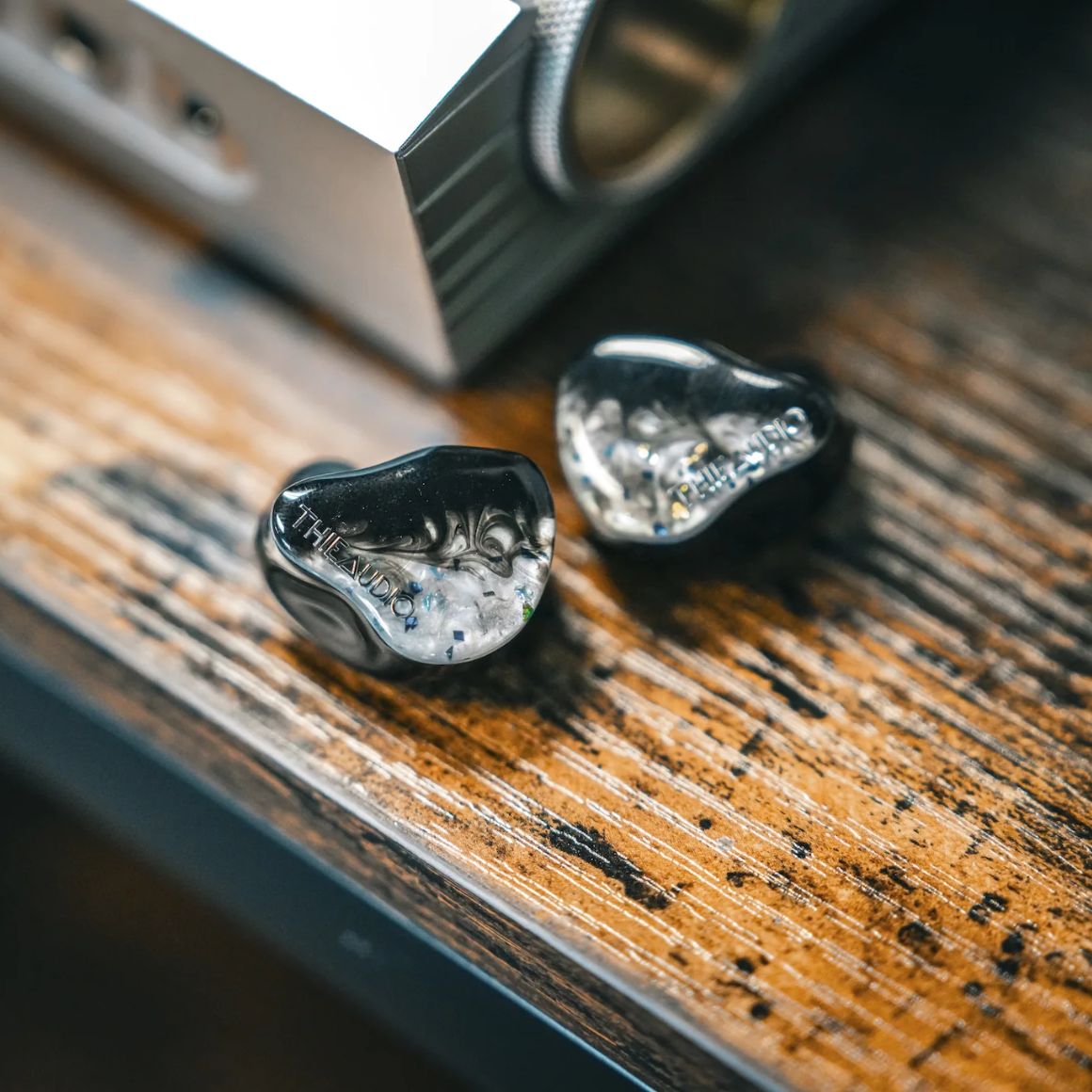 Headphone-Zone-ThieAudio-Monarch-MKIII
