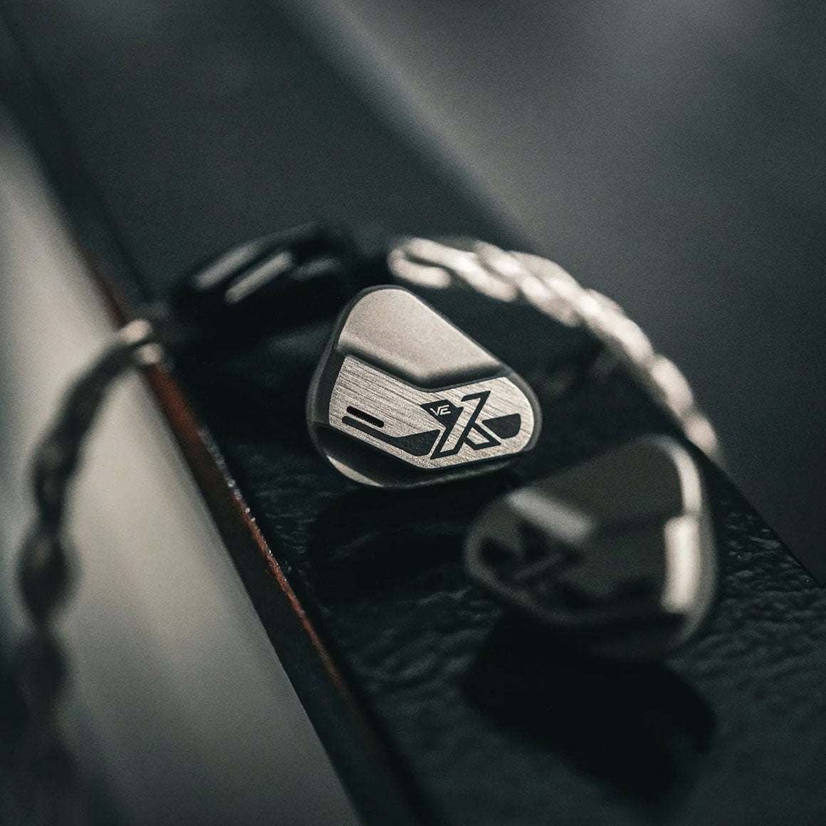 Headphone-Zone-Vision-Ears-VE10