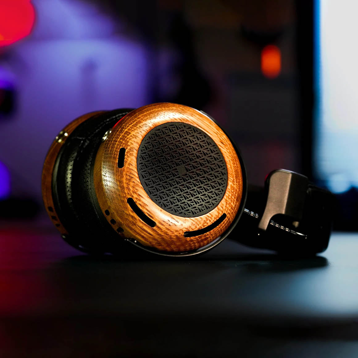 Headphone-Zone-ZMF-Caldera-2024