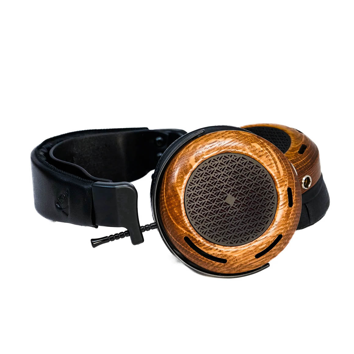 Headphone-Zone-ZMF-Caldera-2024