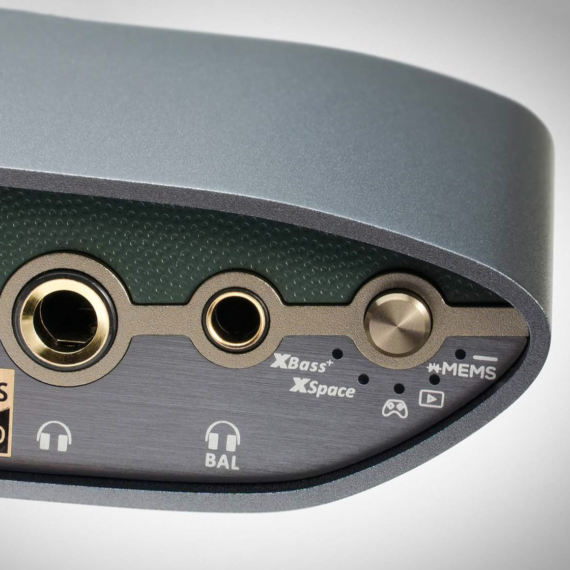 Headphone-Zone-iFi-Audio-ZEN-CAN-3