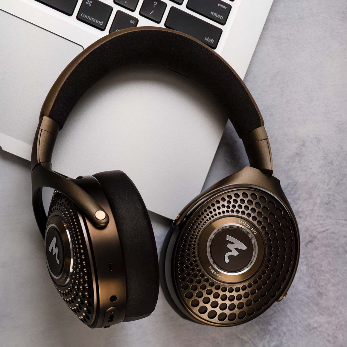 Headphone-Zone-Focal-Bathys-MG