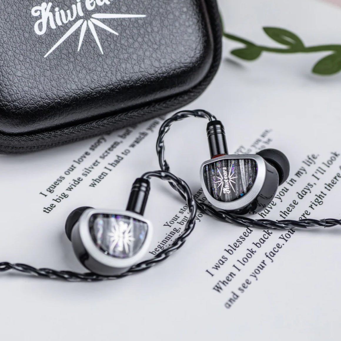 Headphone-zone-Kiwi-Ears-Aether