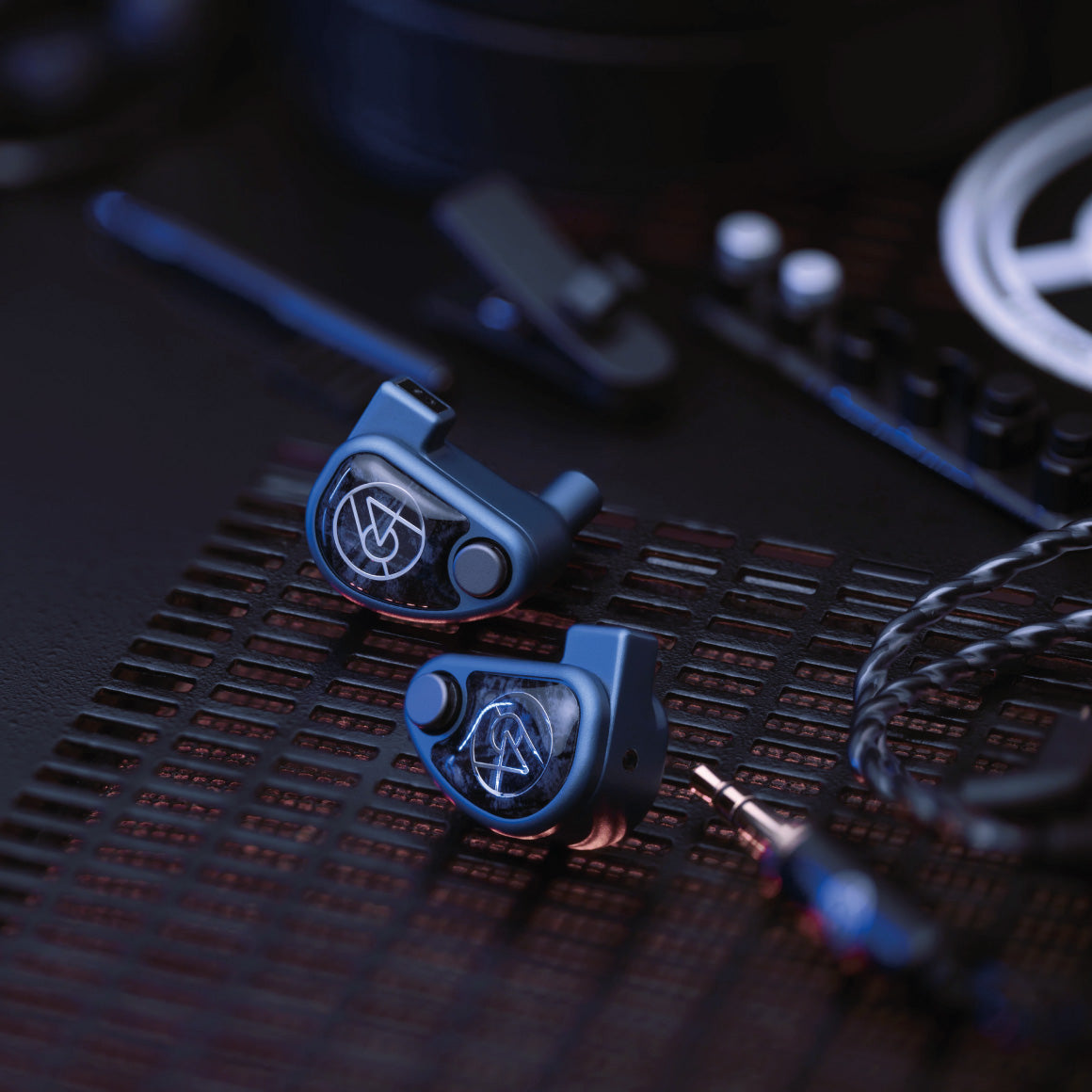 Headphone-Zone-64 Audio - U4s