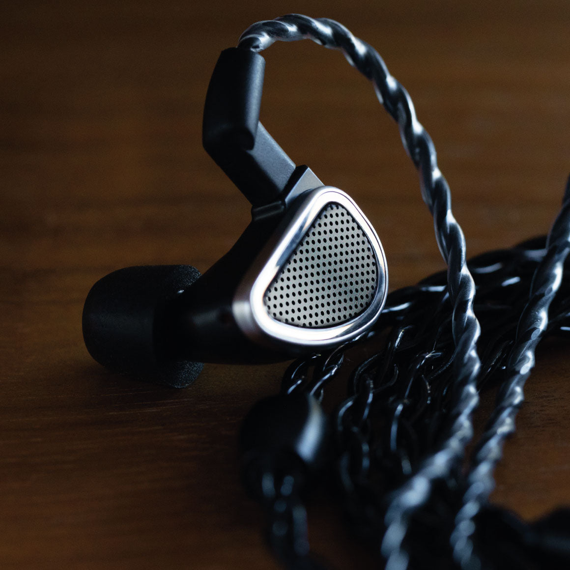 Headphone-Zone-64 Audio-Duo