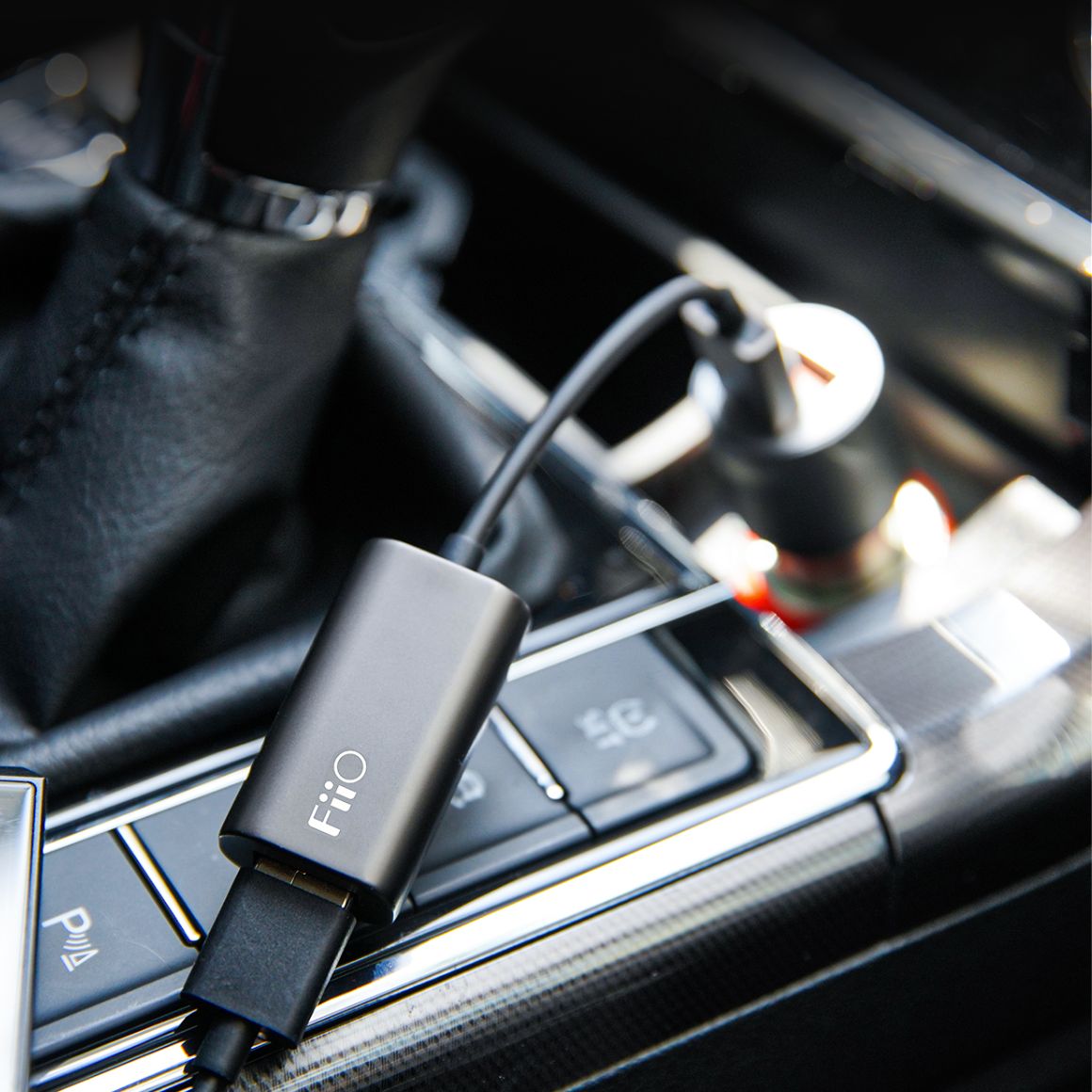 Headphone-Zone-FiiO-LA-UA1