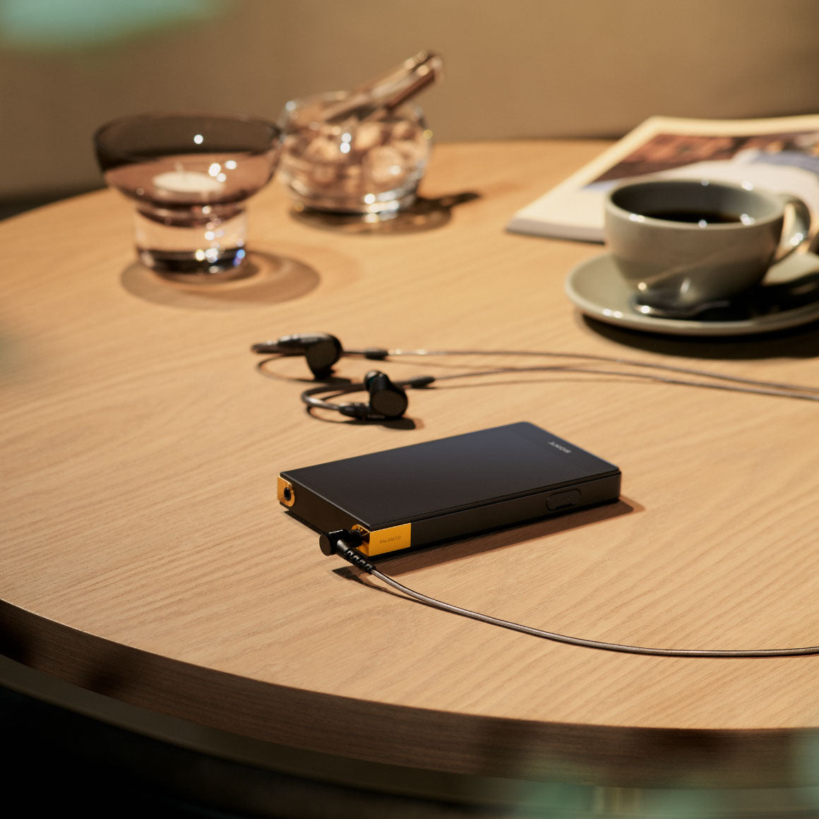 Headphone-Zone-Sony-NW-ZX707