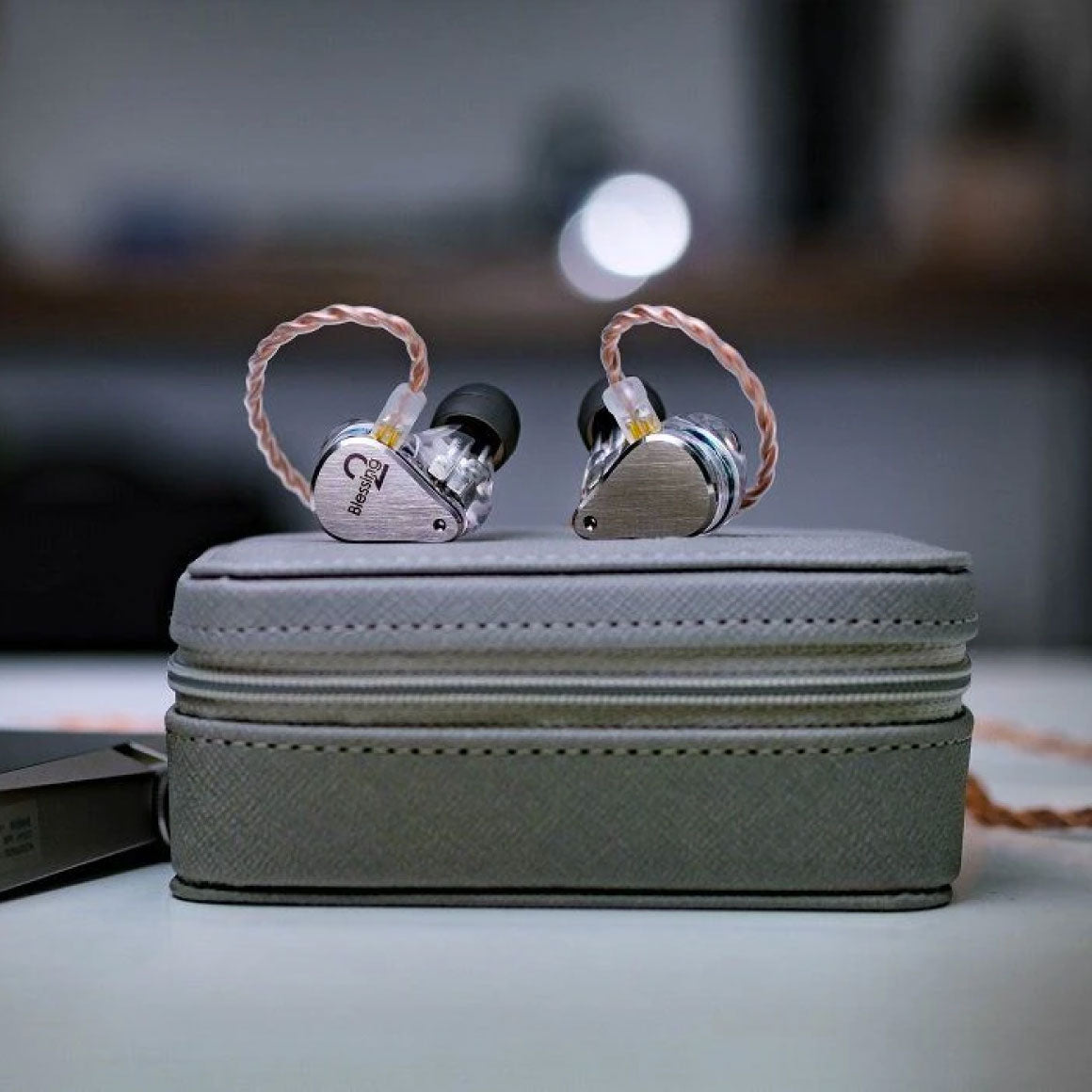 Headphone-Zone-Moondrop-Blessing 2