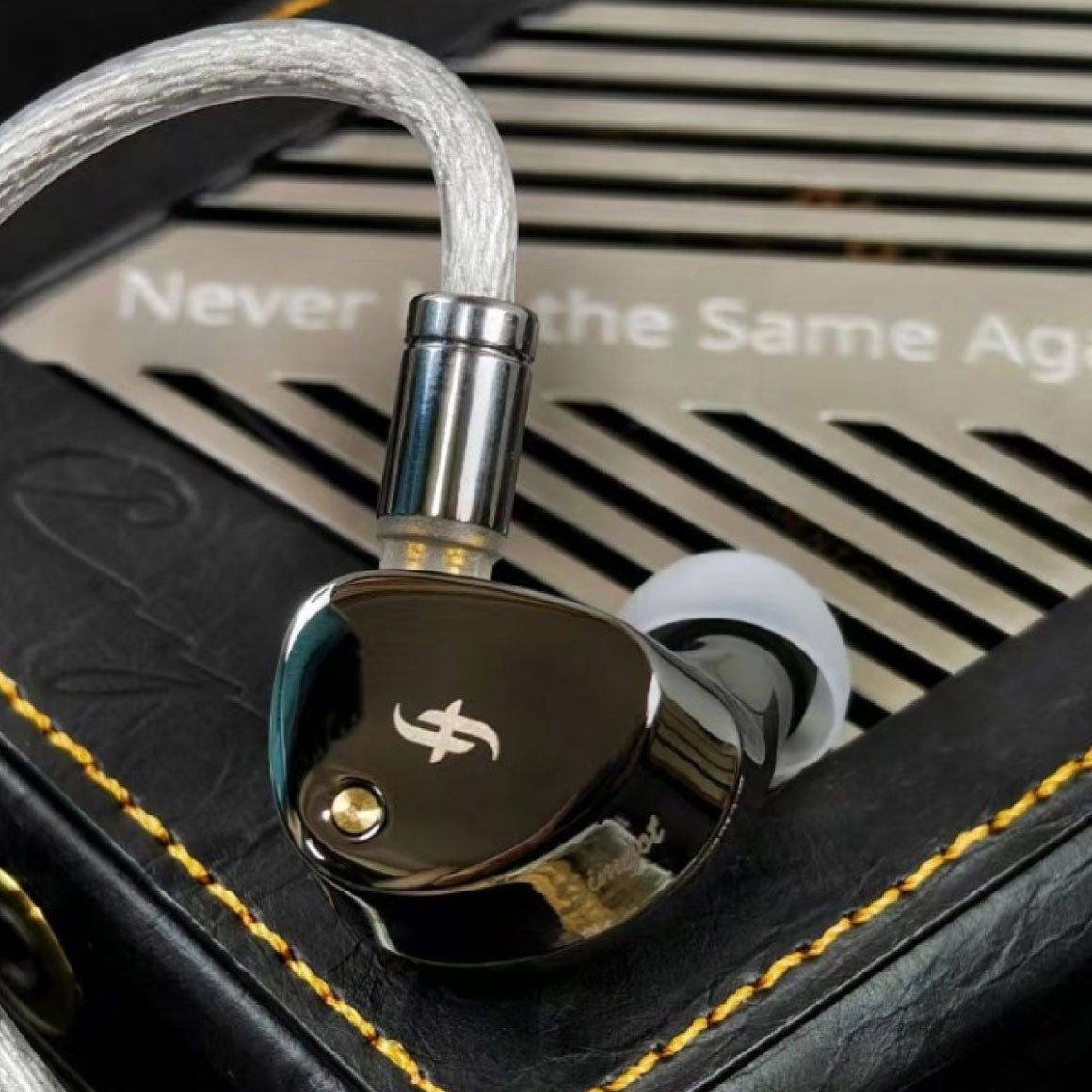 HEADPHONE-ZONE-SIimgot-ET142