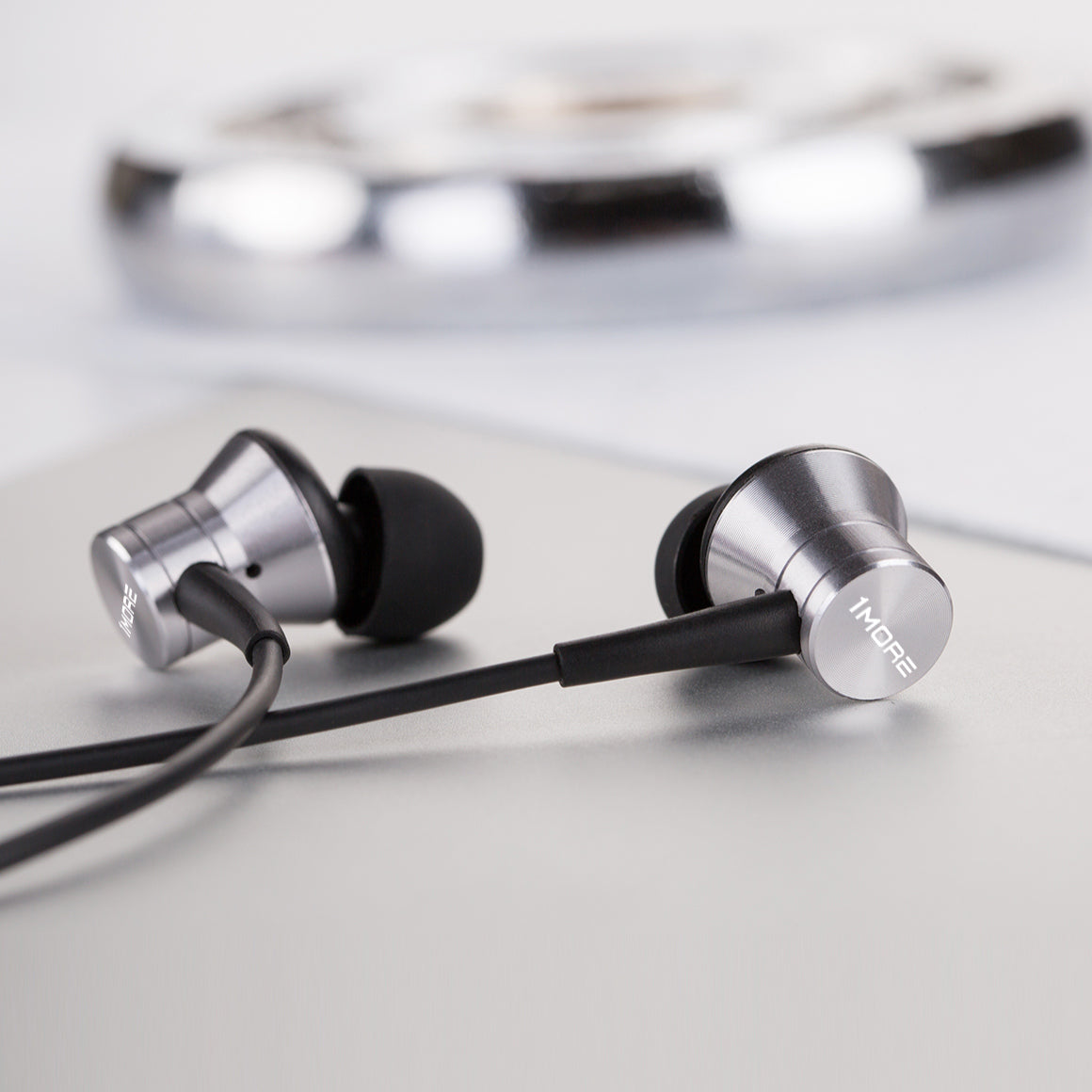 Headphone-Zone-1MORE-Piston-Fit-Silver-Type-C