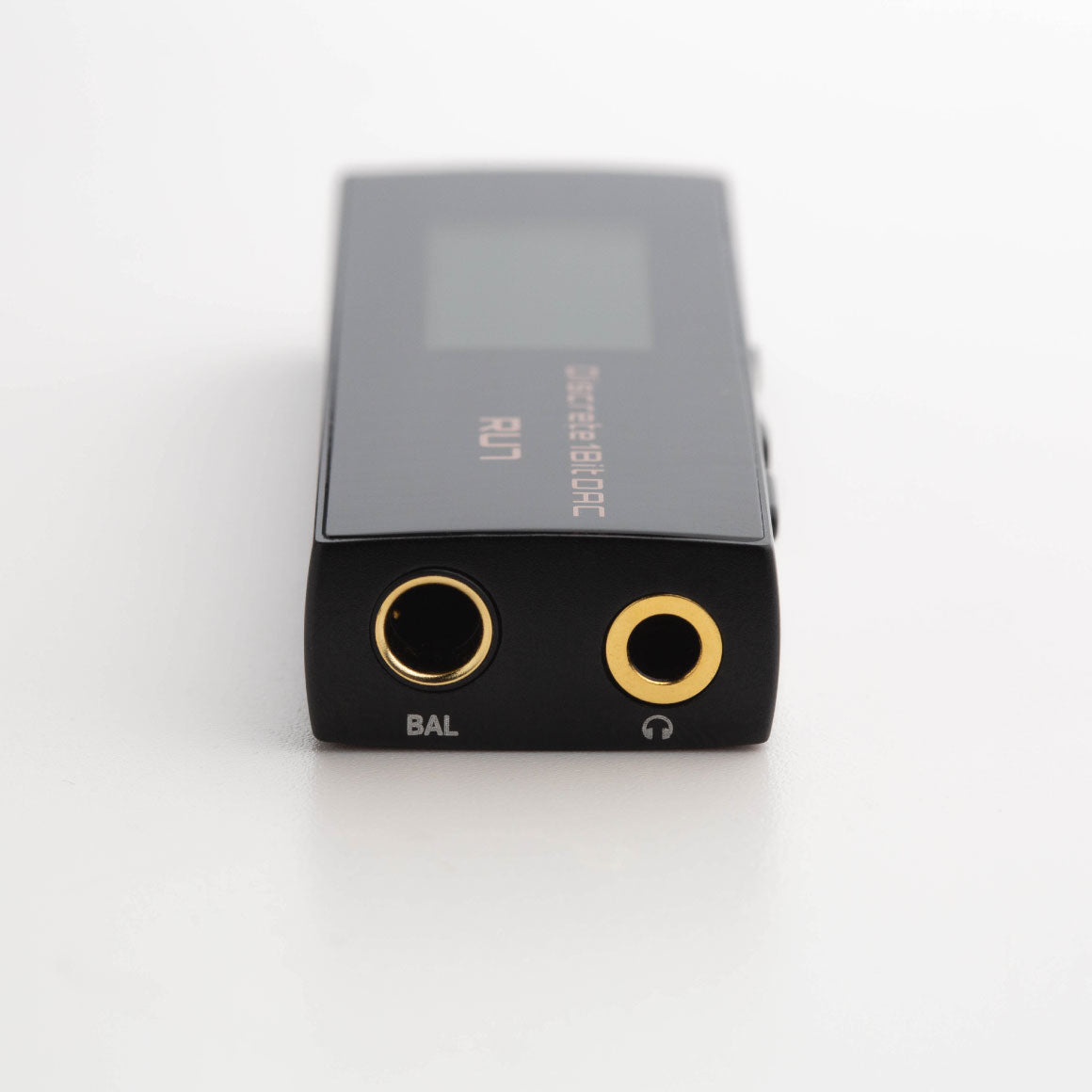 Headphone-Zone-Cayin-RU7-Lightning-Cable