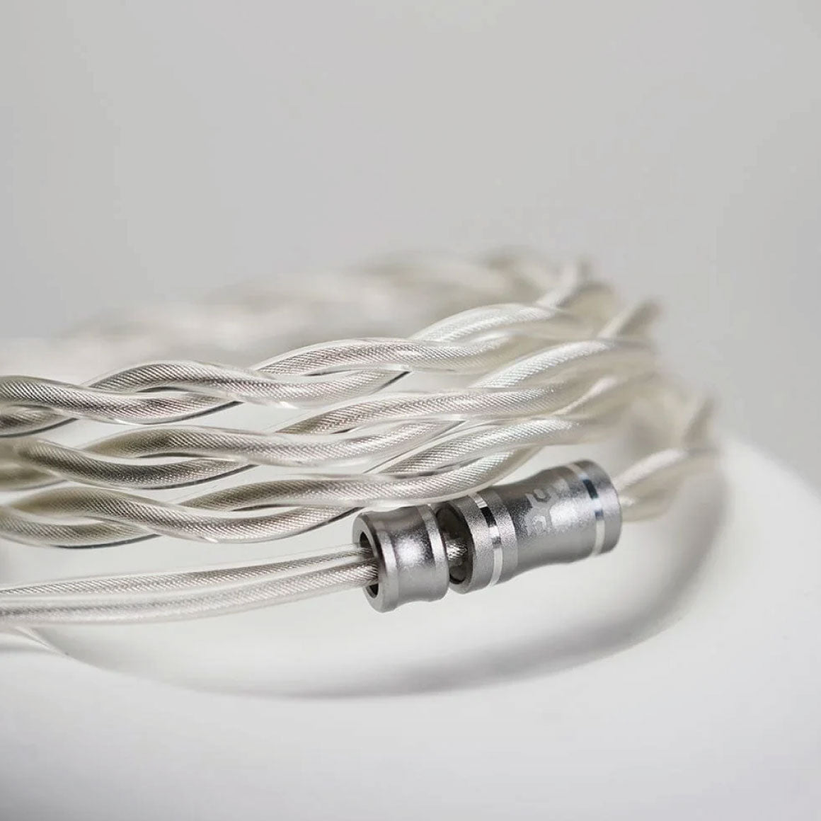 Headphone-Zone-Elysian Acoustic Labs-PILGRIM-4.4mm