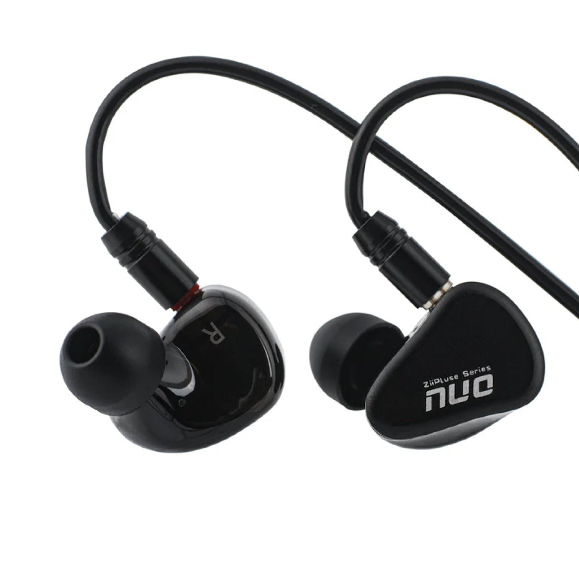 Headphone-Zone-ZiiGaat-Nuo