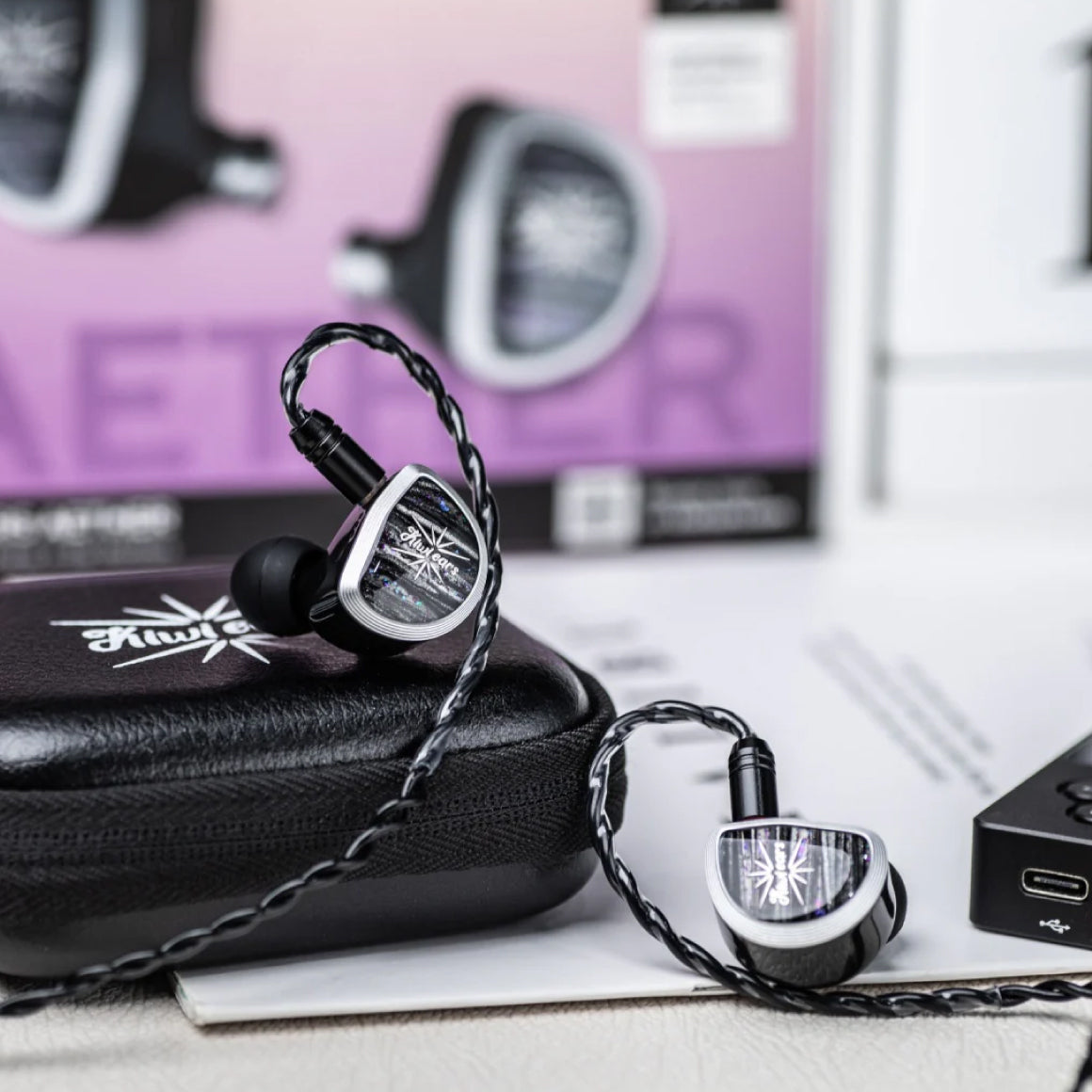 Headphone-zone-Kiwi-Ears-Aether