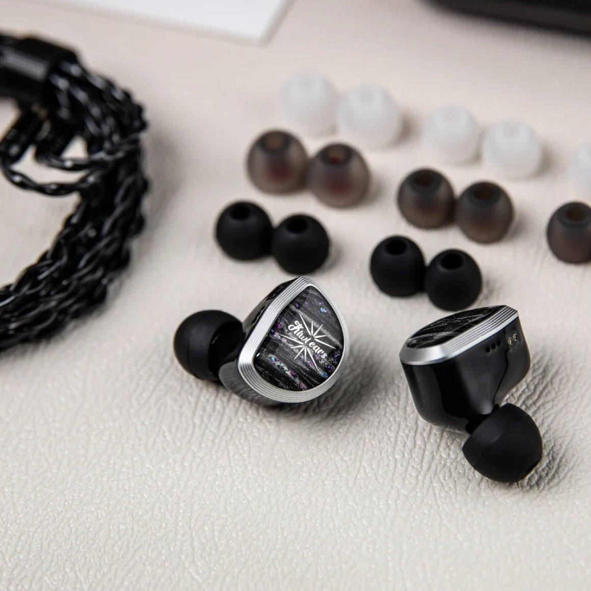 Headphone-zone-Kiwi-Ears-Aether