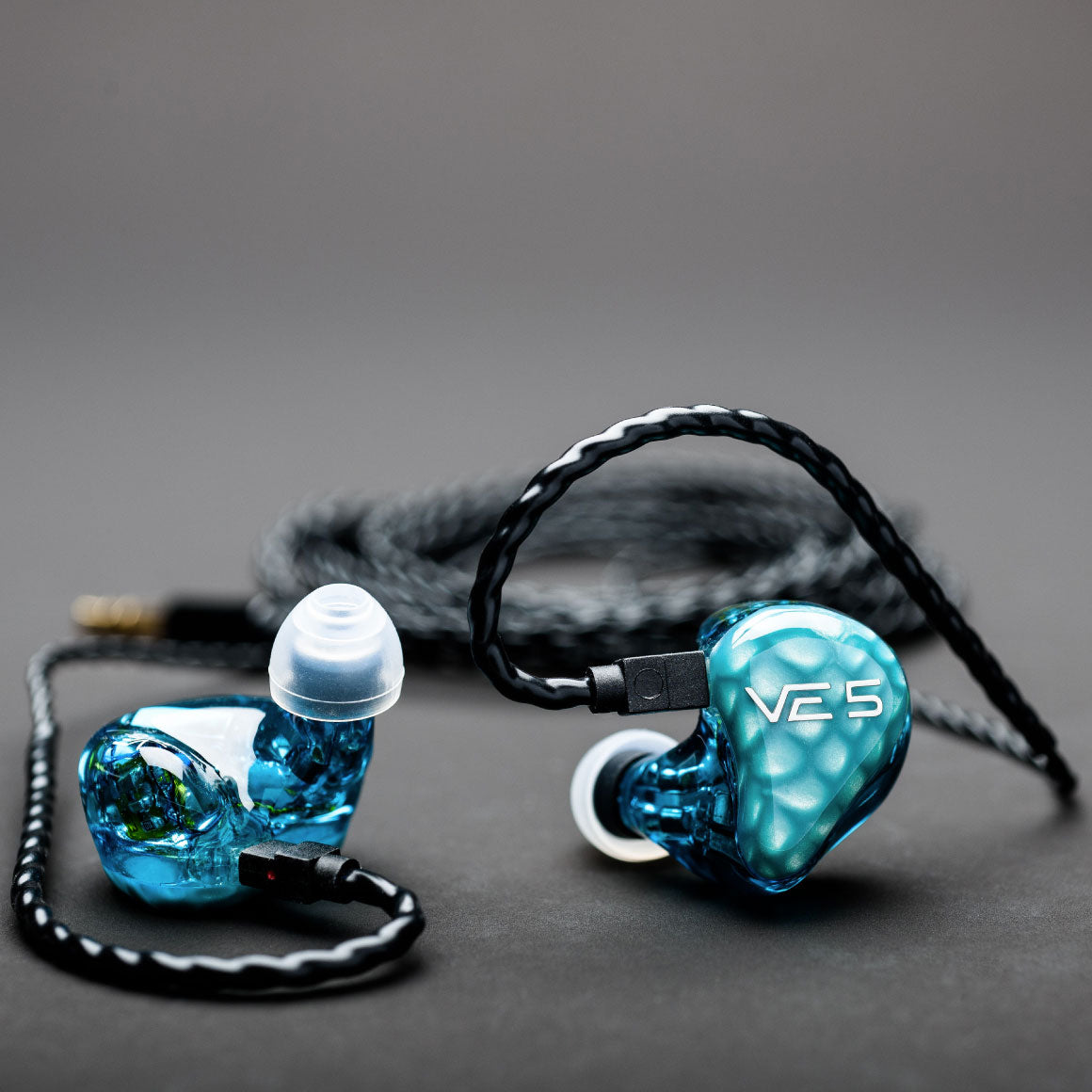 Headphone-Zone-Vision Ears - VE5