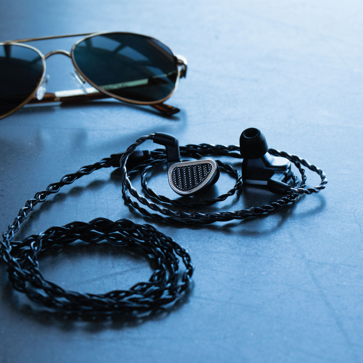 Headphone-Zone-64 Audio-Duo