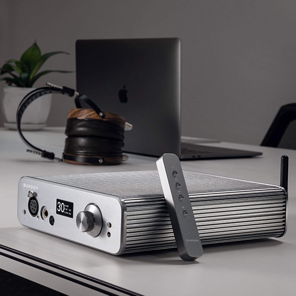 Headphone-Zone-Burson-Audio-Conductor-3X-Performance
