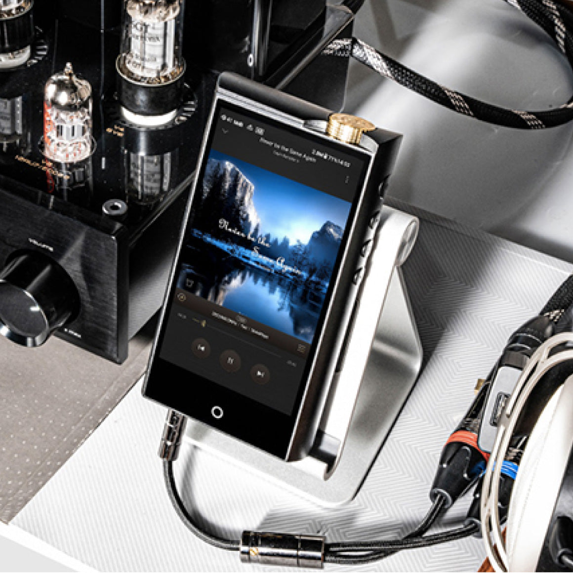 Headphone-Zone-Cayin-N7