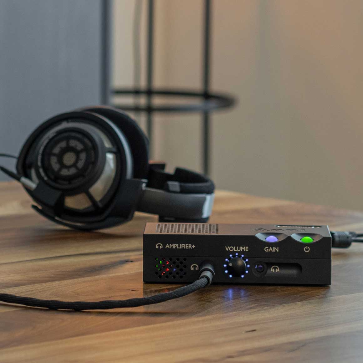 Headphone-Zone-Chord-Anni