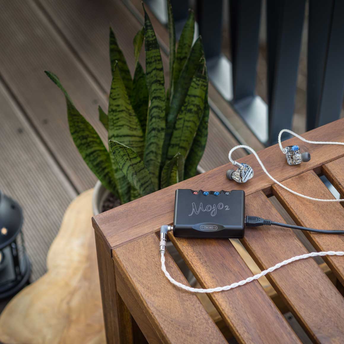 Headphone-Zone-Chord-Mojo-2