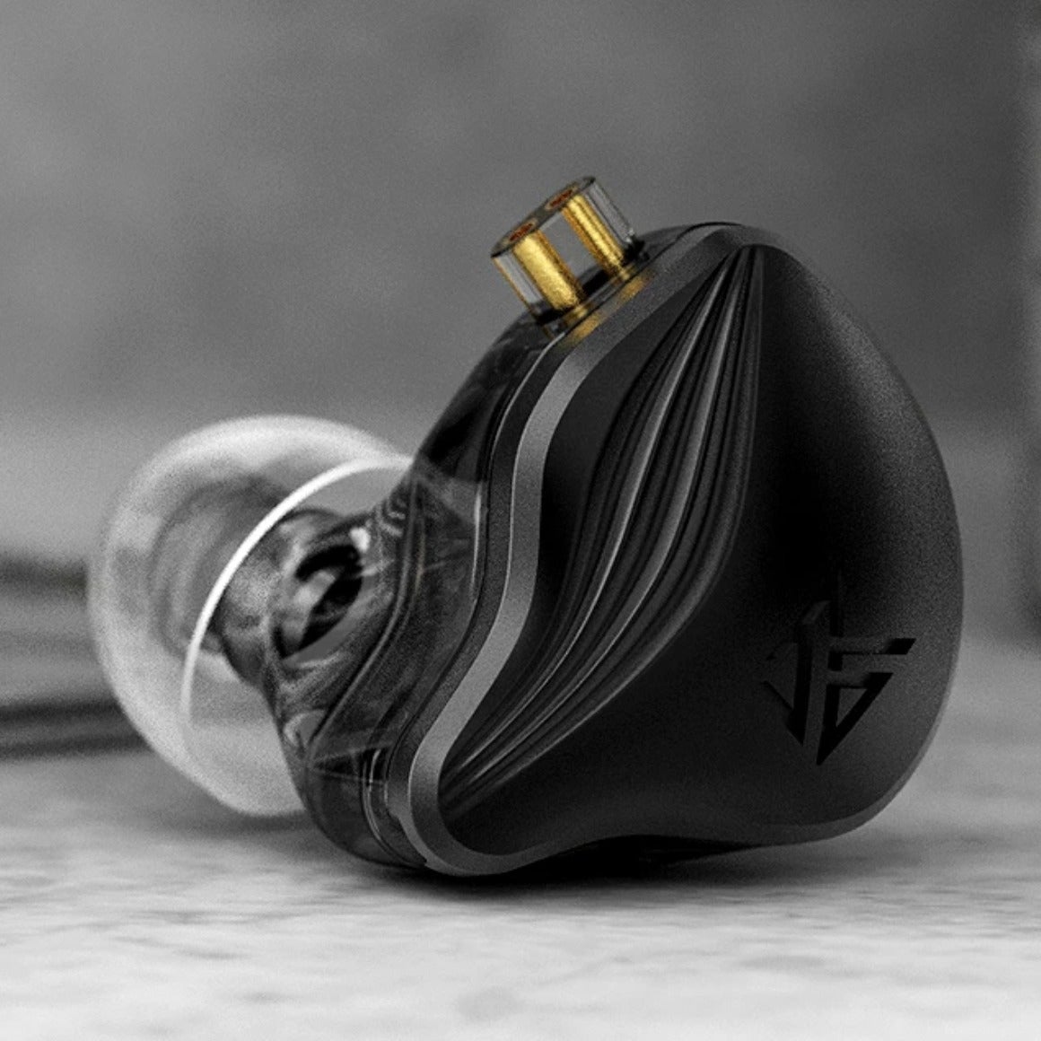 Headphone-Zone-KZ-ZEX