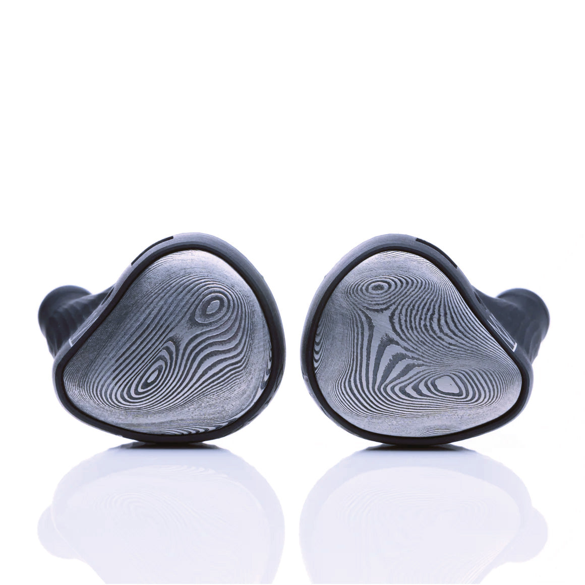 Headphone-Zone-Noble-Audio-Viking-Ragnar