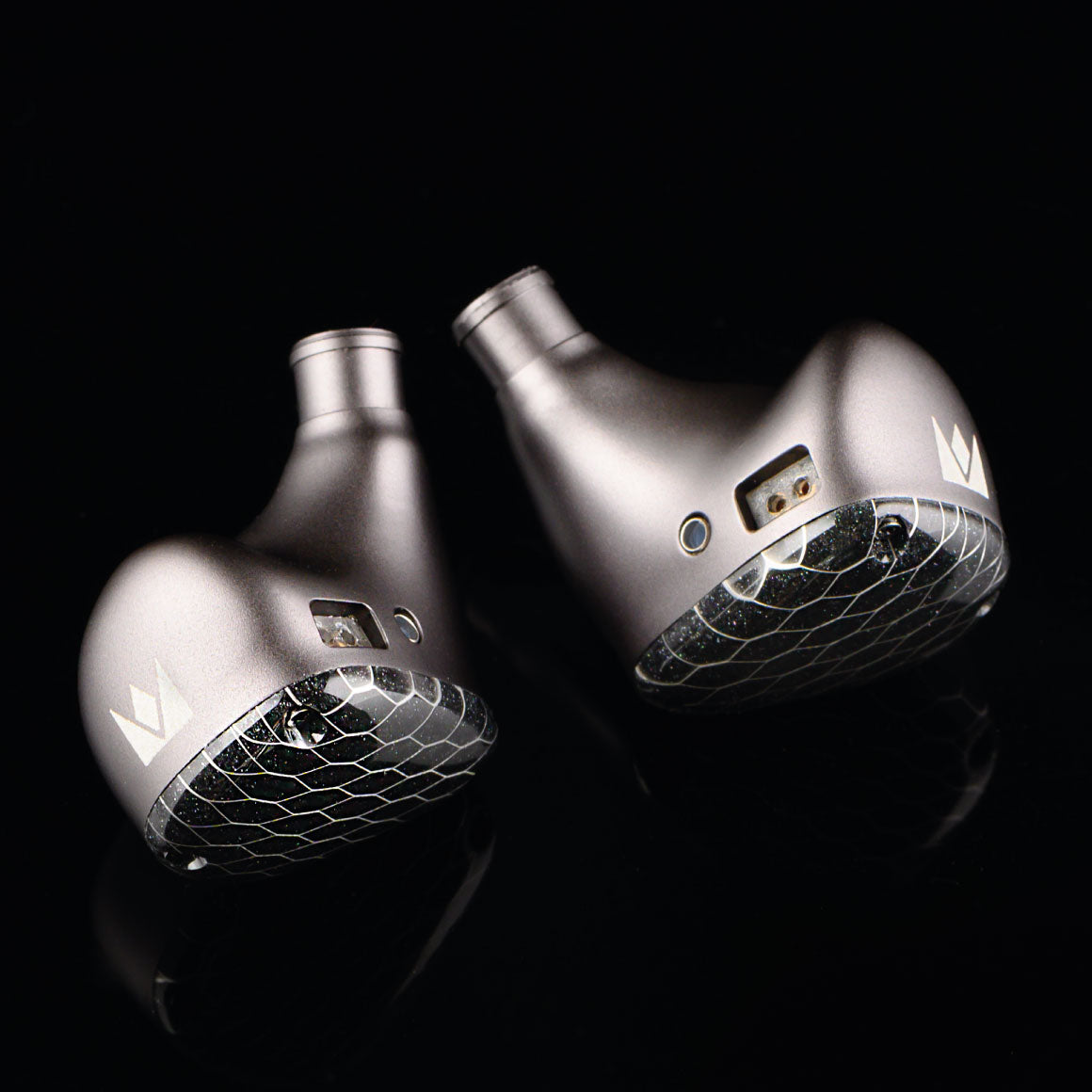 Headphone-Zone-Noble-Audio-Zephyr-4.4mm
