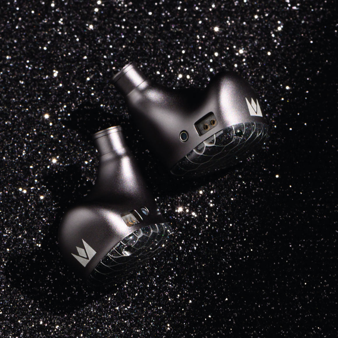 Headphone-Zone-Noble-Audio-Zephyr-4.4mm