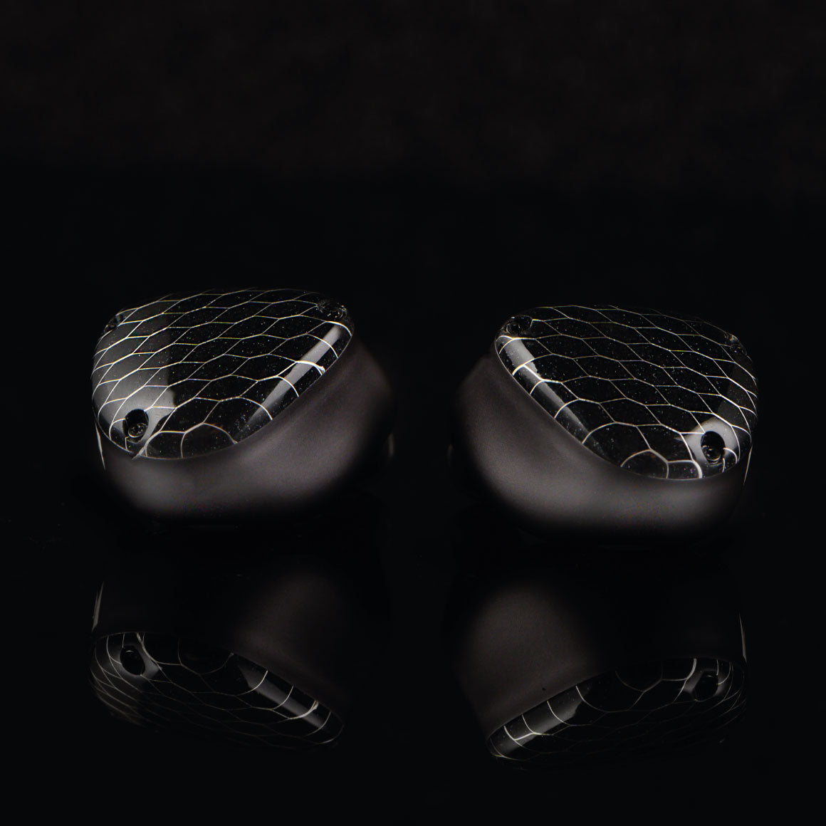 Headphone-Zone-Noble-Audio-Zephyr-4.4mm
