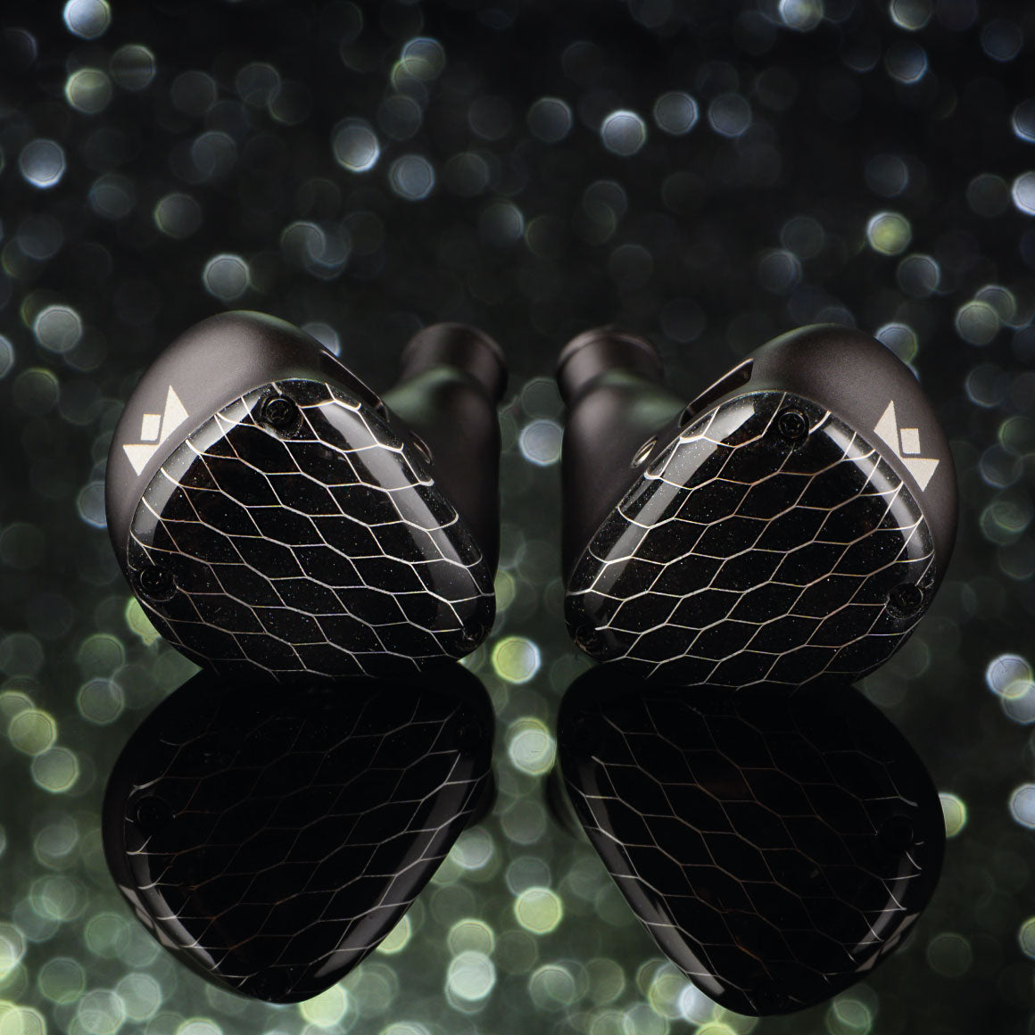 Headphone-Zone-Noble-Audio-Zephyr-4.4mm