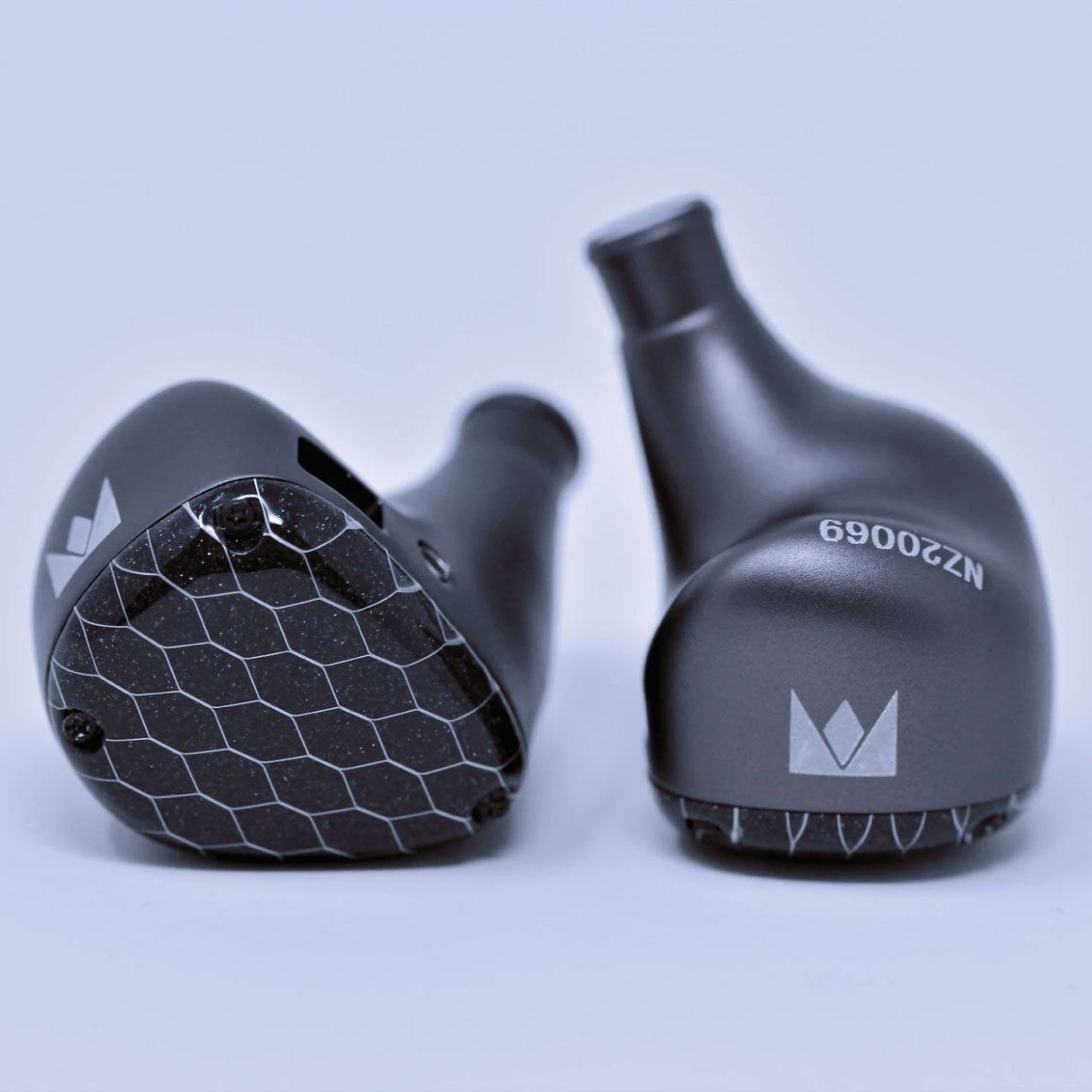 Headphone-Zone-Noble-Audio-Zephyr-4.4mm