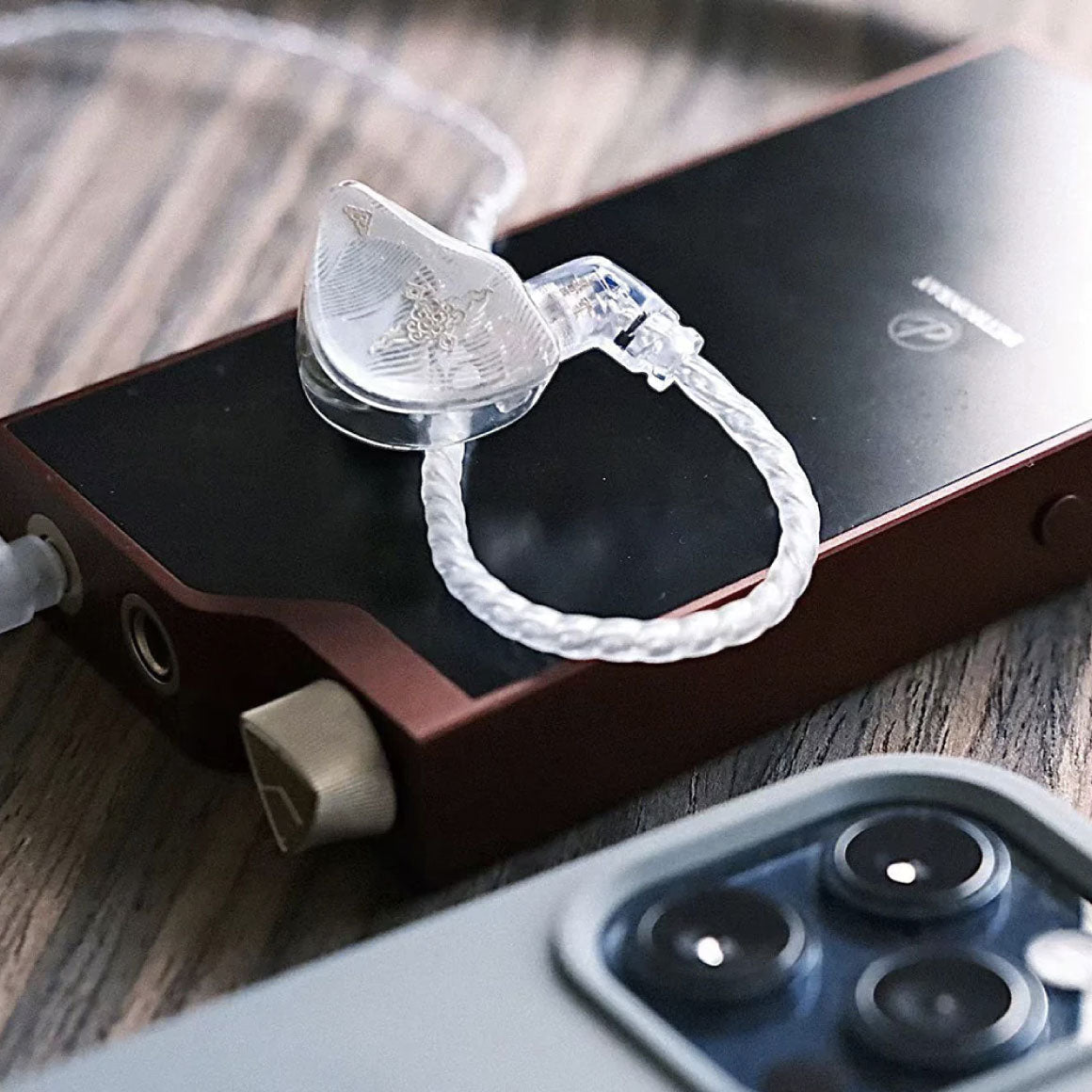 Headphone-Zone-TANGZU-Wan'er S.G-White