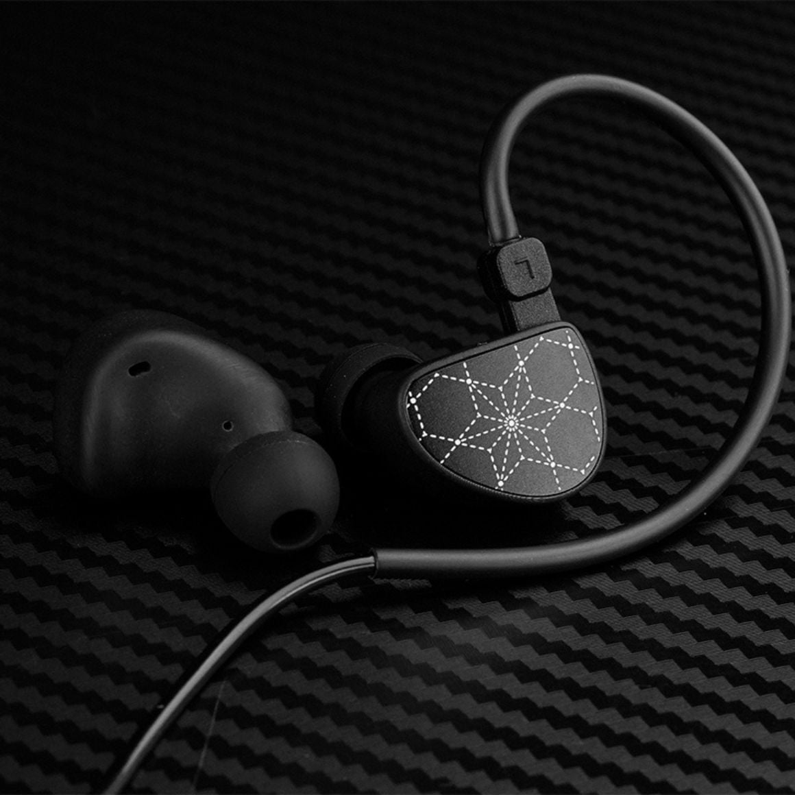 Headphone-Zone-Truthear-HOLA-With-Mic